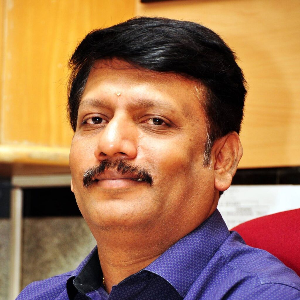 Dr. Dinesh Nilkant