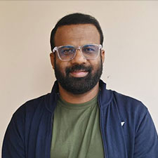 Shri. Jakes Bejoy